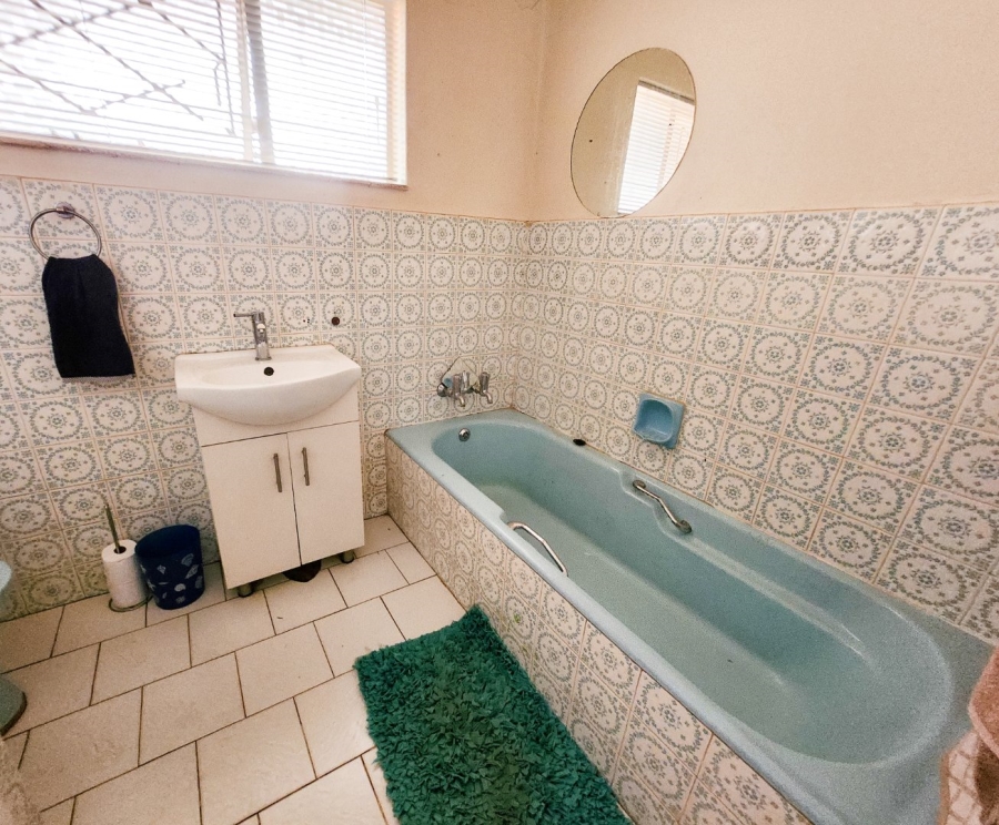 4 Bedroom Property for Sale in Stilfontein Ext 4 North West